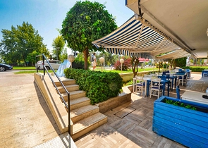 A 4+1 apartment in the Bakhchelievler - Antalya neighborhood 