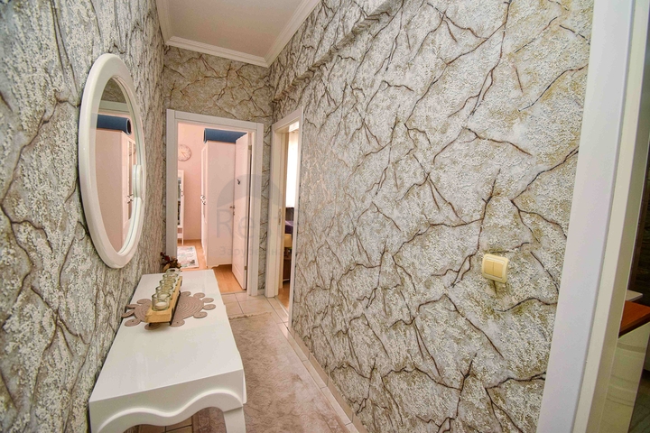 A 3+1 apartment in the Lara Antalya neighborhood 