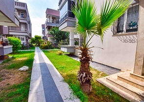A 3+1 apartment in the Lara Antalya neighborhood 