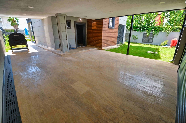 Spacious 4+1 villa in Kemer - Antalya area 