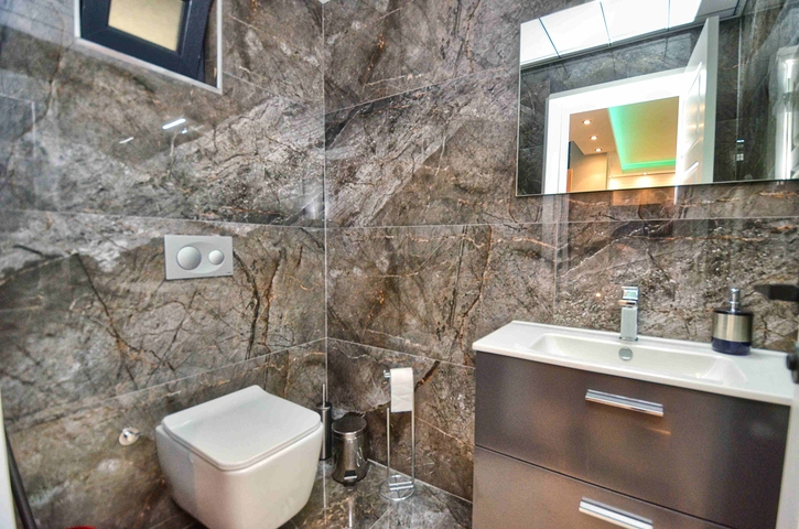 Spacious 4+1 villa in Kemer - Antalya area 