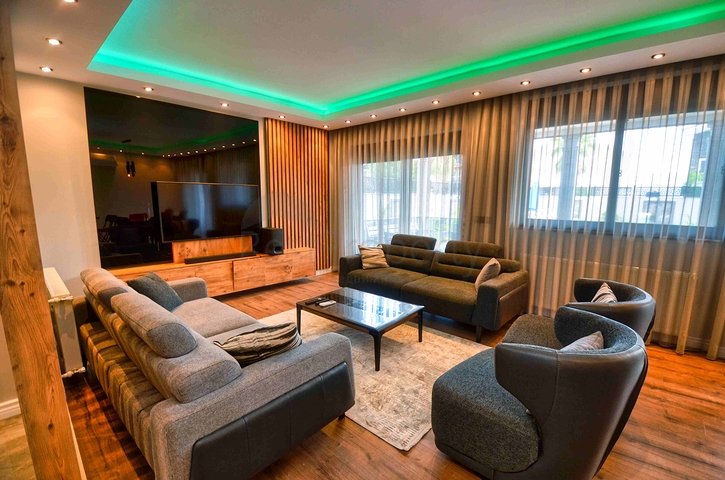 Spacious 4+1 villa in Kemer - Antalya area 