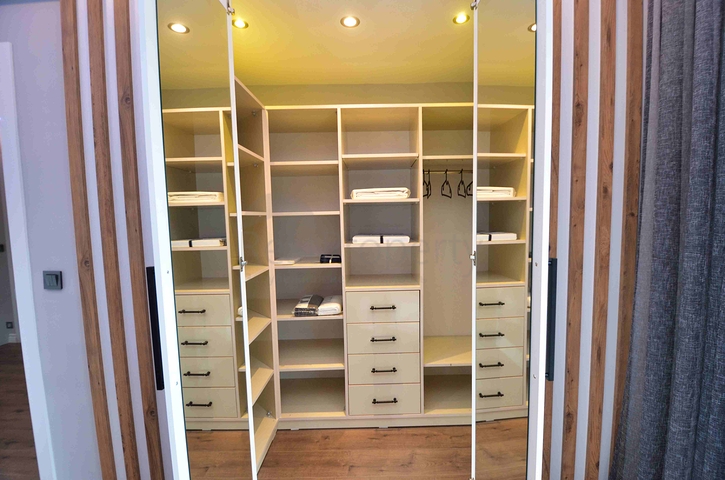 Spacious 4+1 villa in Kemer - Antalya area 