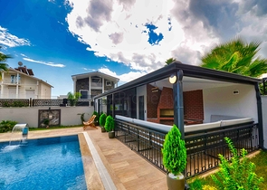 Spacious 4+1 villa in Kemer - Antalya area 