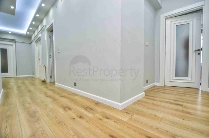 Spacious 4+1 apartment in Uncali - Antalya neighborhood 