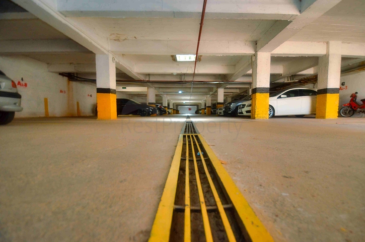 Spacious 4+1 apartment in Uncali - Antalya neighborhood 