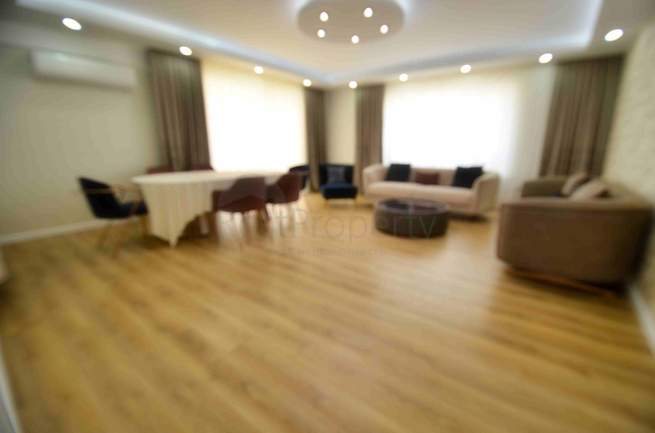 Spacious 4+1 apartment in Uncali - Antalya neighborhood 