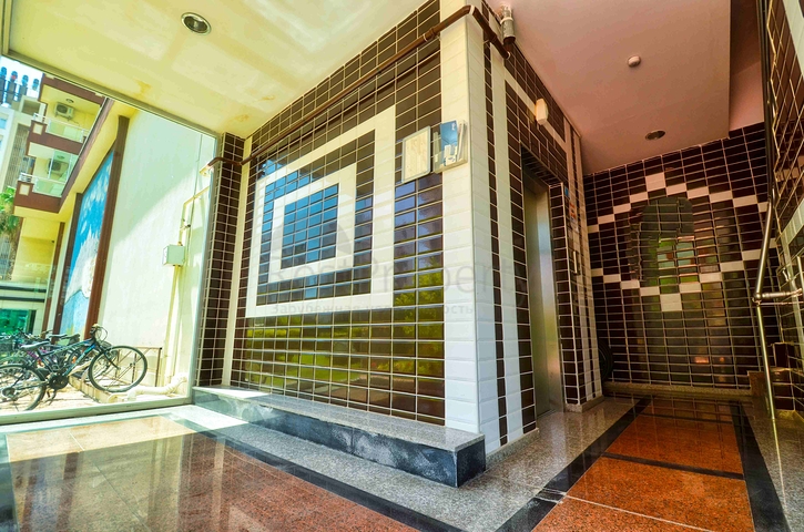 Spacious 4+1 apartment in Uncali - Antalya neighborhood 