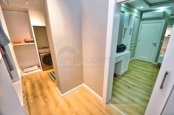 Spacious 4+1 apartment in Uncali - Antalya neighborhood 