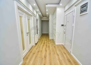 Spacious 4+1 apartment in Uncali - Antalya neighborhood 