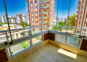 Spacious 4+1 apartment in Uncali - Antalya neighborhood 