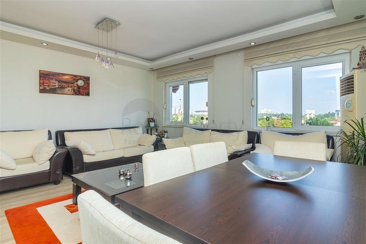 3+1 apartment in the neighborhood of Pynarbashi - Antalya 
