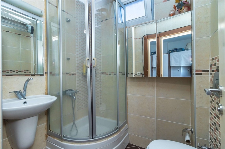 3+1 apartment in the neighborhood of Pynarbashi - Antalya 