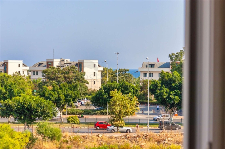 3+1 apartment in the neighborhood of Pynarbashi - Antalya 