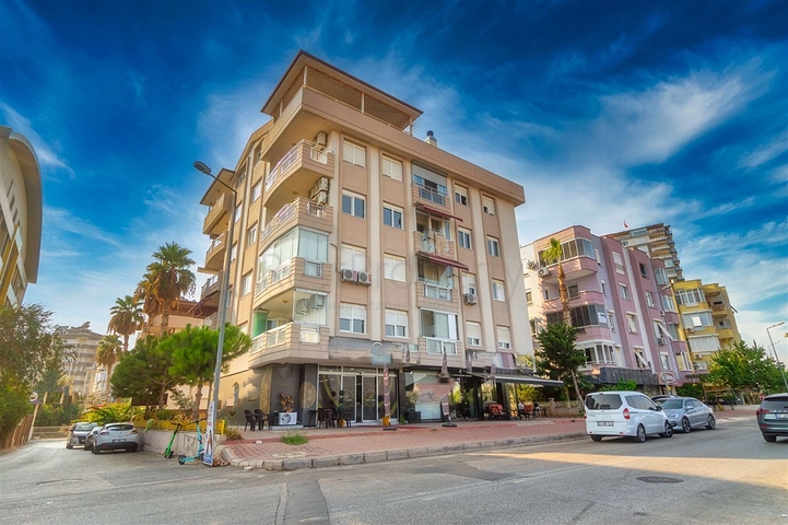 3+1 apartment in the neighborhood of Pynarbashi - Antalya 