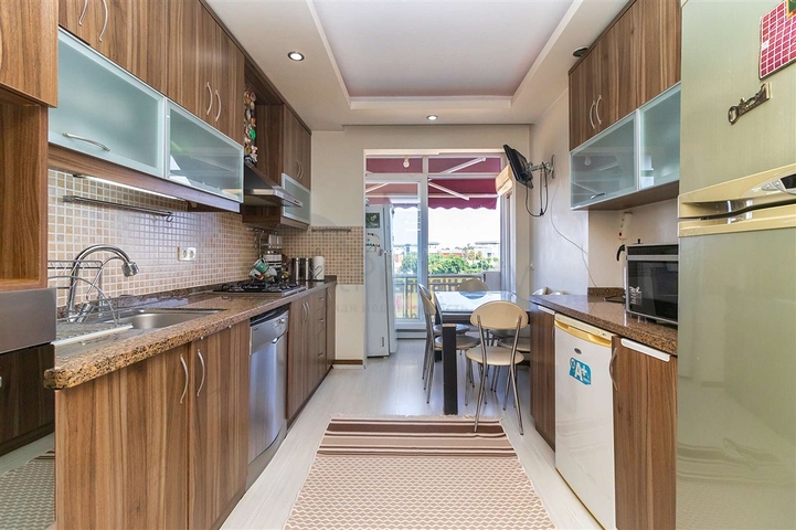 3+1 apartment in the neighborhood of Pynarbashi - Antalya 