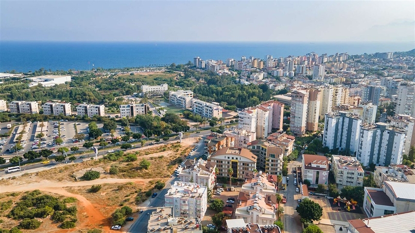 3+1 apartment in the neighborhood of Pynarbashi - Antalya 