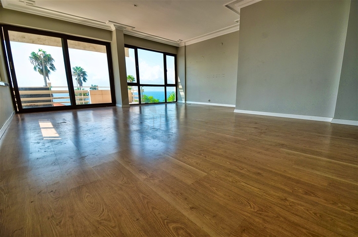 3+1 apartment in Antalya city center 