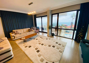 3+1 apartment in Antalya city center 