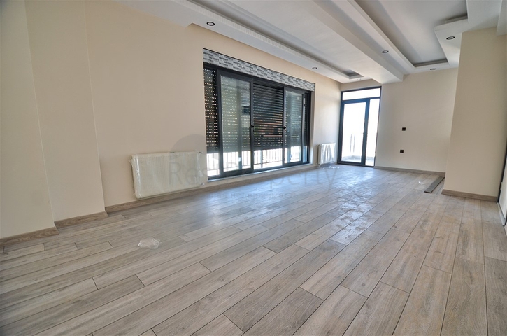 6+1 apartments in Antalya city center 