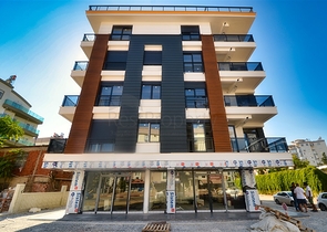 6+1 apartments in Antalya city center 