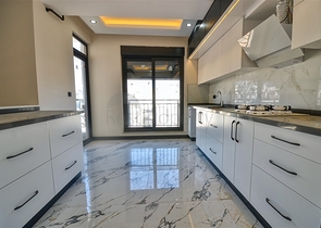 6+1 apartments in Antalya city center 