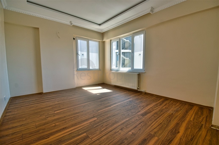 A 3+1 apartment in the Liman - Antalya neighborhood 