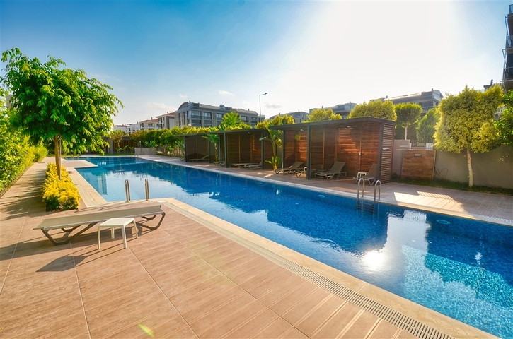 A 4+1 apartment in the Uncali - Antalya neighborhood 