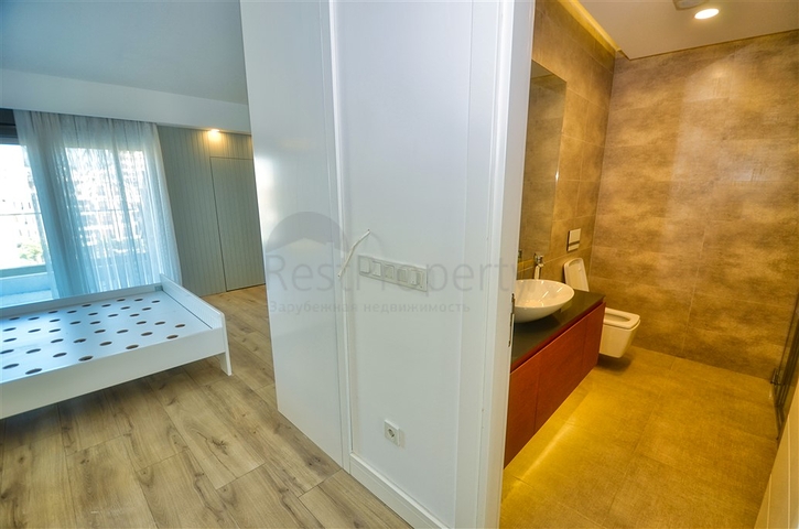 A 4+1 apartment in the Uncali - Antalya neighborhood 