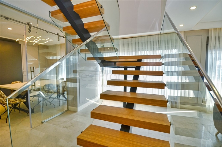 A 4+1 apartment in the Uncali - Antalya neighborhood 