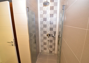 A 4+1 apartment in the Uncali - Antalya neighborhood 