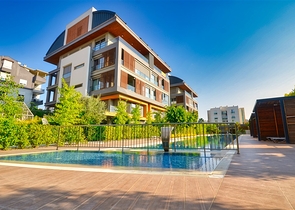 A 4+1 apartment in the Uncali - Antalya neighborhood 