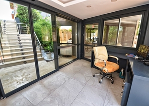 A 4+1 apartment in the Uncali - Antalya neighborhood 