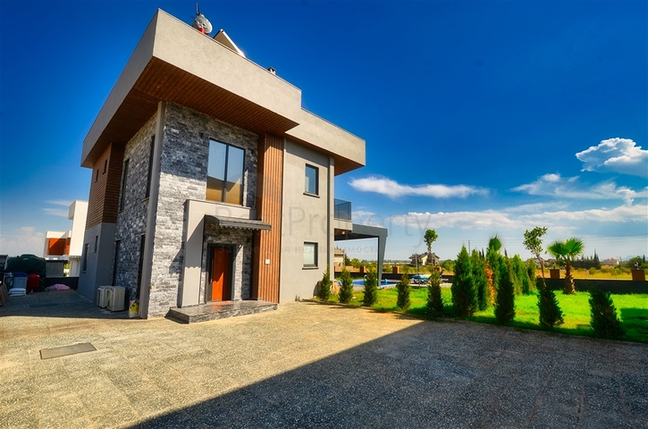 3+1 villa in Doschemealti - Antalya area 