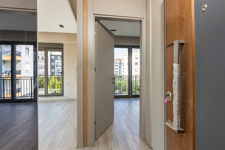 1+1 apartments in Guzeloba - Antalya area