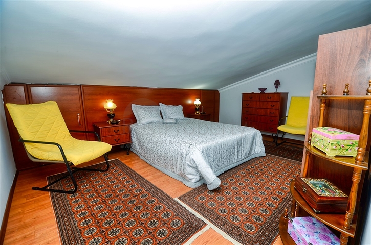 4+1 duplex apartment in Antalya city center