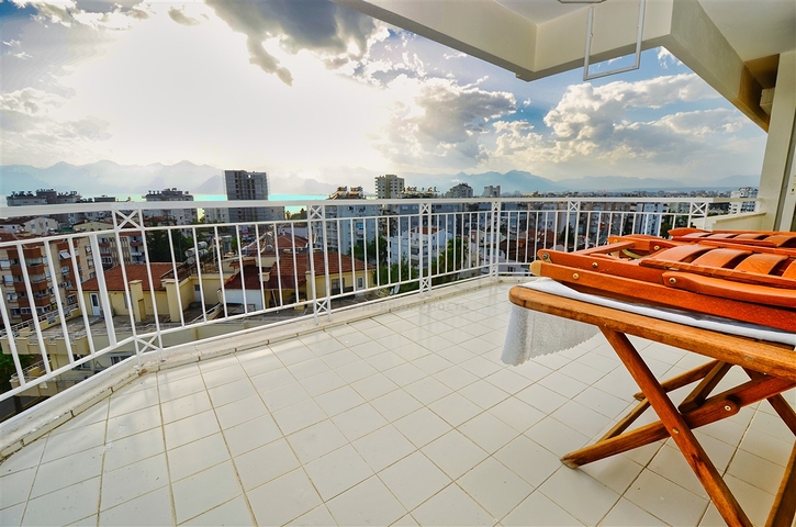 4+1 duplex apartment in Antalya city center