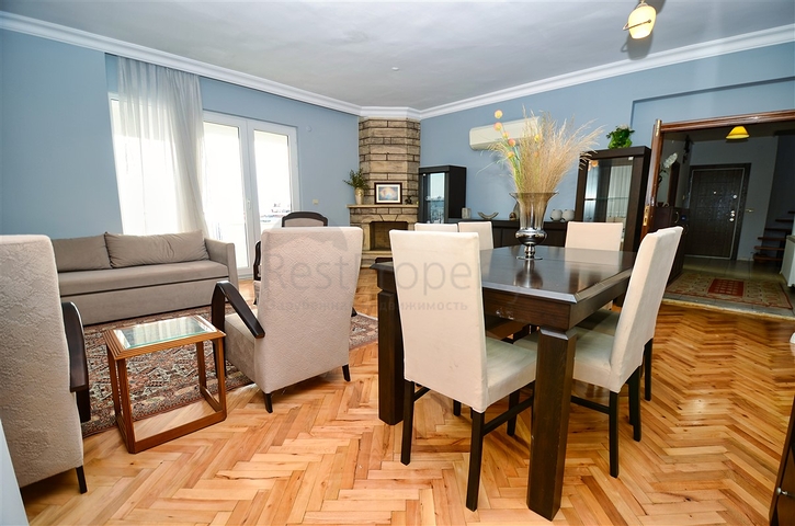 4+1 duplex apartment in Antalya city center