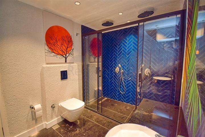 4+1 villas in the Guzeloba - Antalya neighborhood