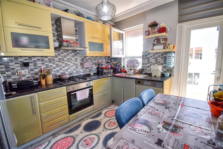 2+1 apartment in the area of Lara Antalya 