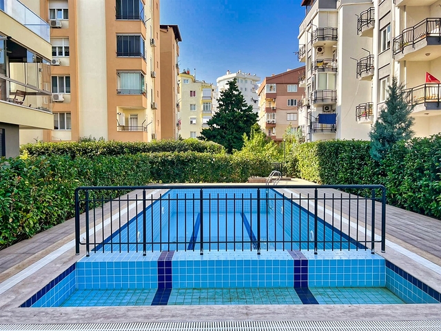 5+1 duplex apartment in Uncali - Antalya neighborhood