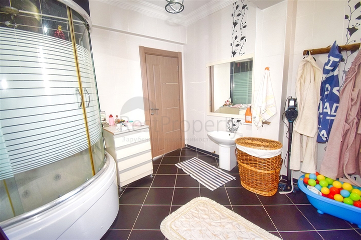 4+2 villa in the area of Lara Antalya