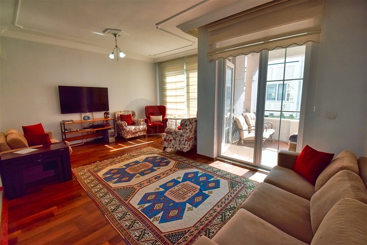 4+2 villa in the area of Lara Antalya