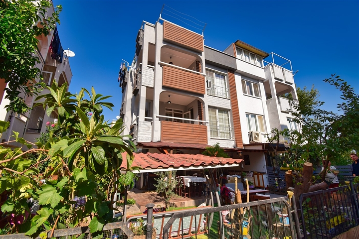 4+2 villa in the area of Lara Antalya