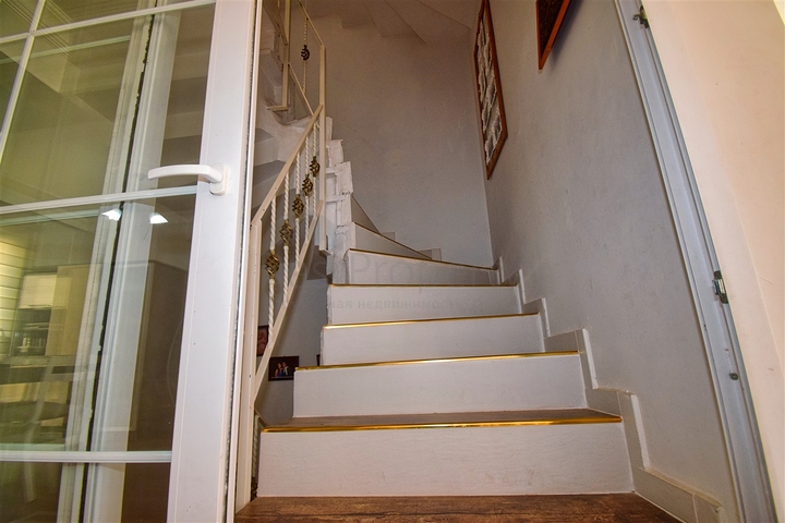 4+2 villa in the area of Lara Antalya