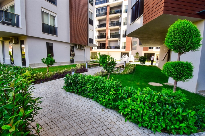 1+1 apartment in the Persimmon - Antalya neighborhood