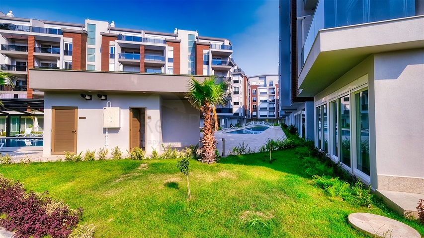 1+1 apartment in the Persimmon - Antalya neighborhood