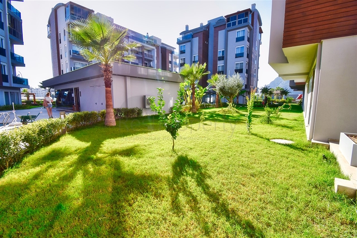 1+1 apartment in the Persimmon - Antalya neighborhood