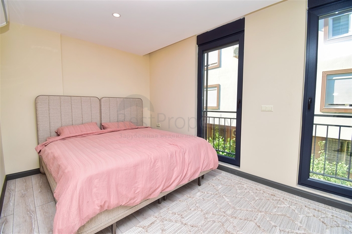 A 2+1 apartment in the Guzeloba - Antalya neighborhood