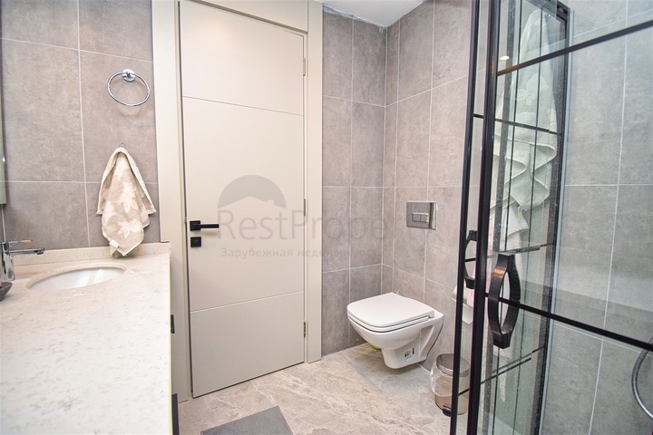 A 2+1 apartment in the Guzeloba - Antalya neighborhood